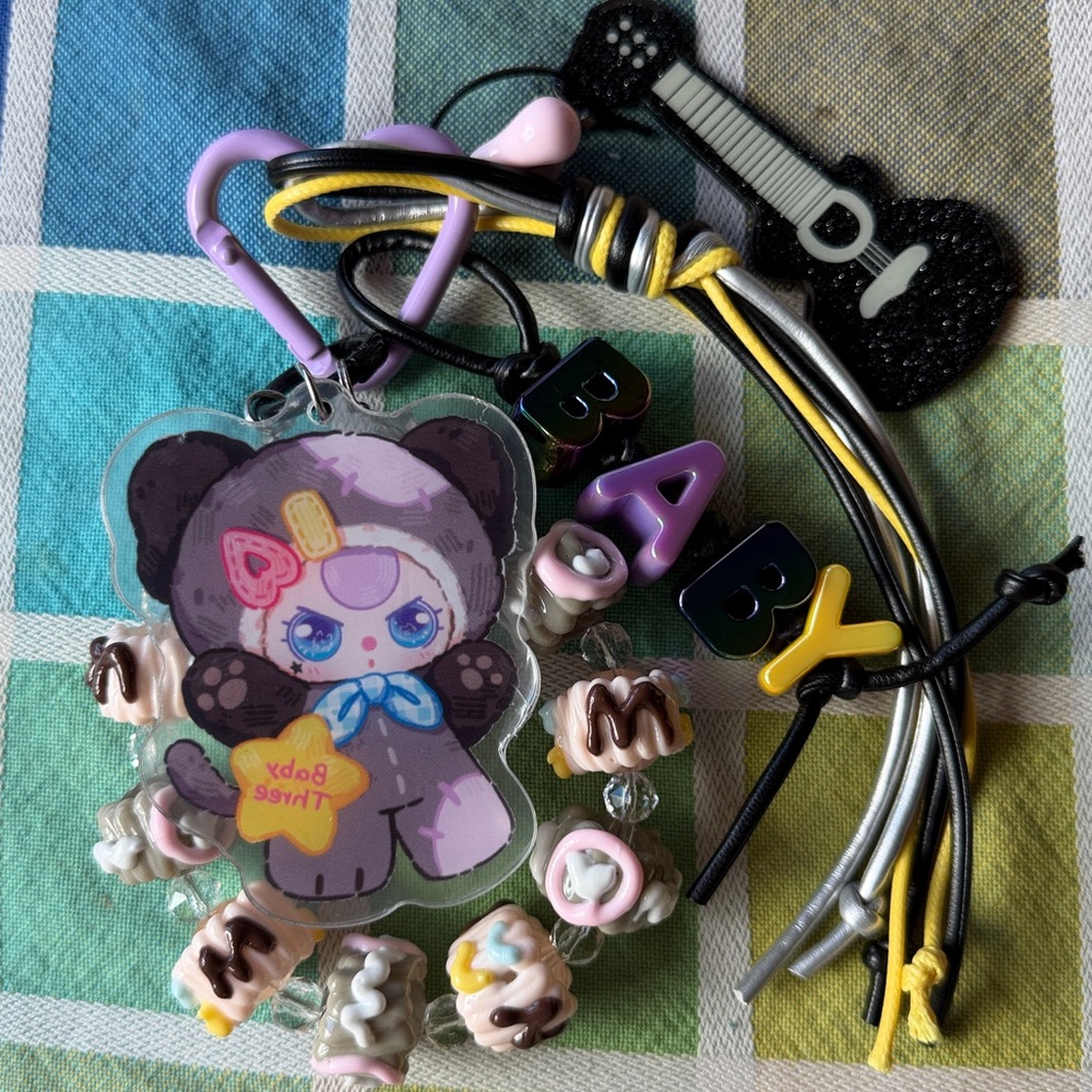 🎸 BABY THREE LOVE TIME BAG CHARM SERIES 🎸 NWT 🎸